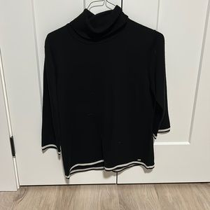 Turtle neck sweater